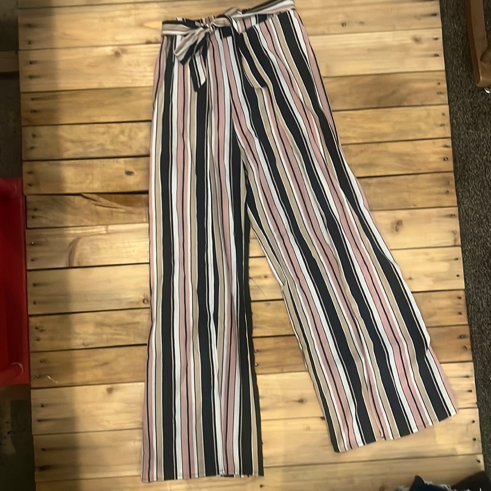 DAY TO DAY - STRIPE WIDE LEG FLOW PANTS - size S